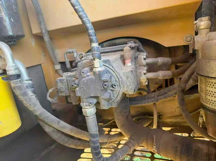 Buy Sany SY135 Used Excavator / 1