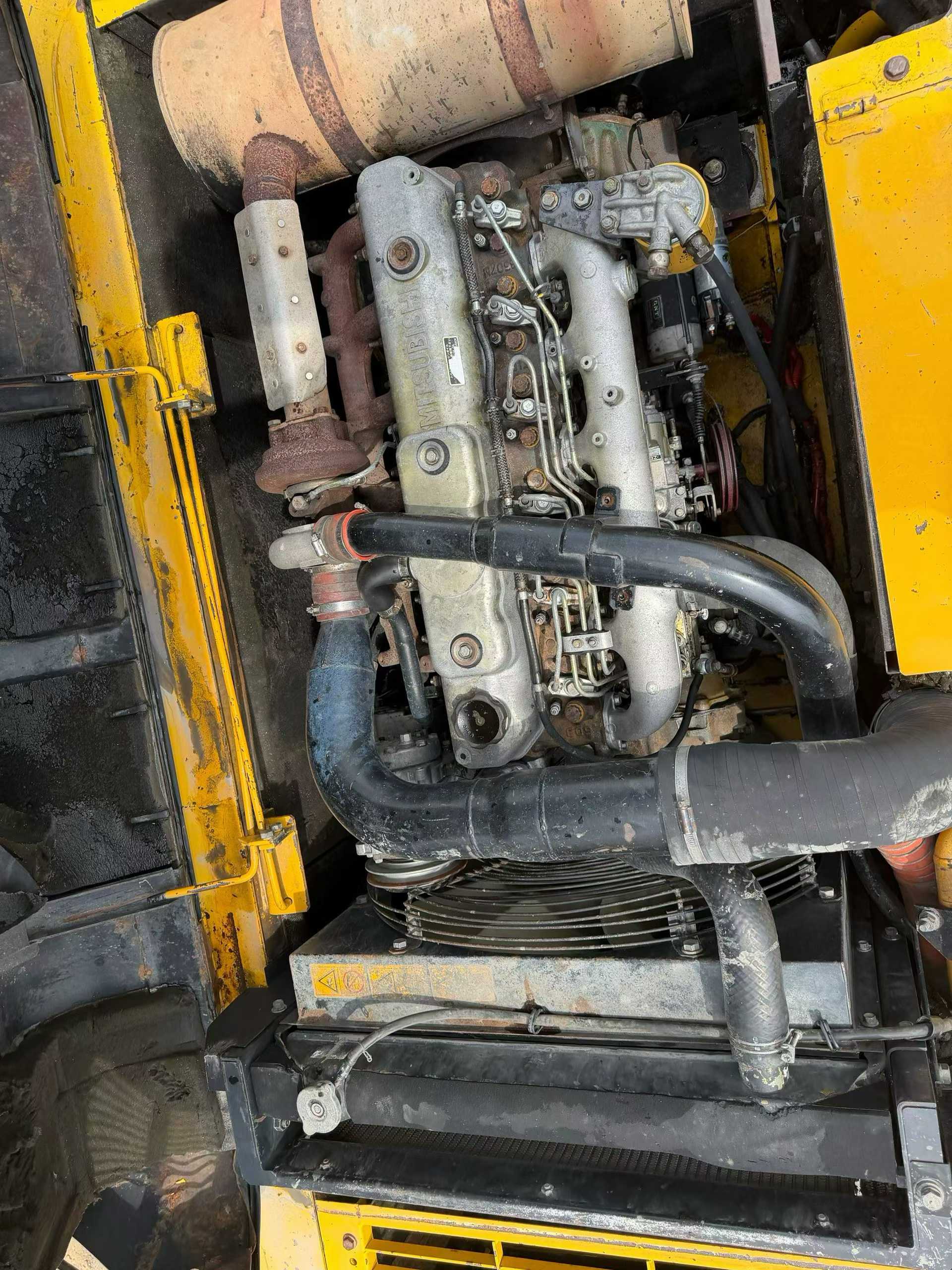 Buy Kato Used Excavator / 1