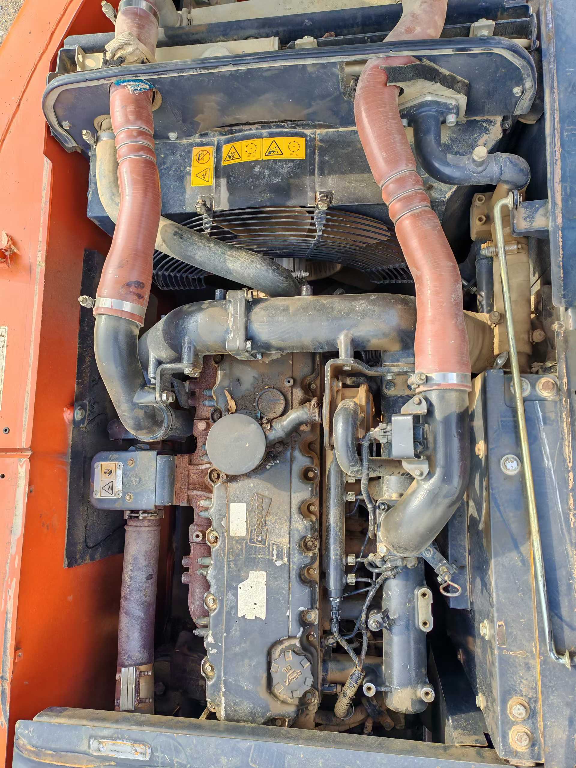 Buy Doosan DH150 Used Excavator / 3 Buy Doosan DH150 Used Excavator / 3