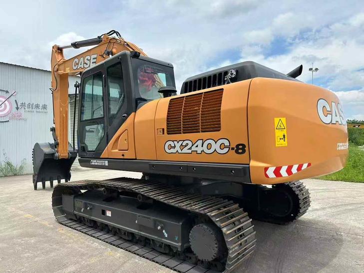 Buy Case CX240C-8 Used Excavator / 1