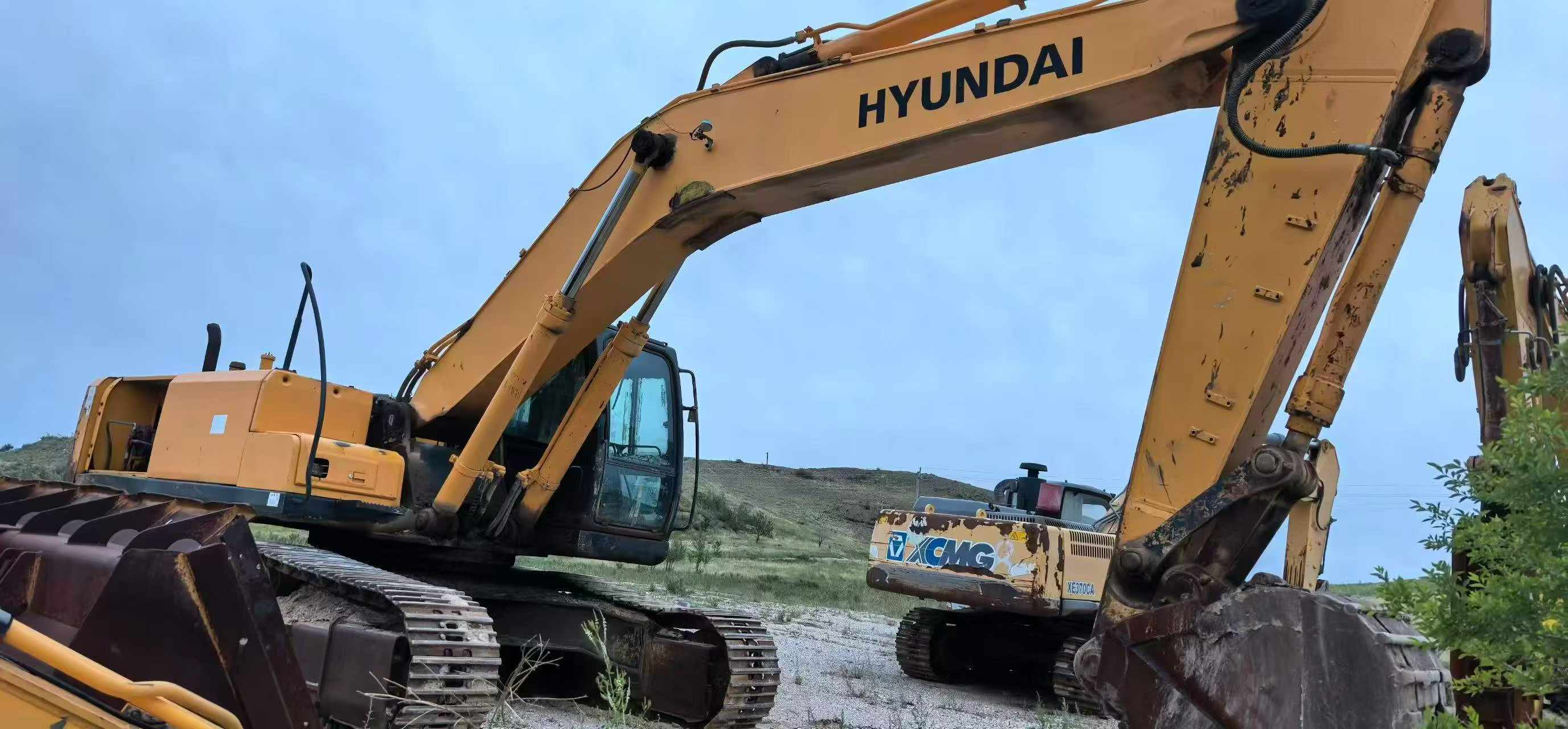 Buy Hyundai R335-7 Used Excavator / 1
