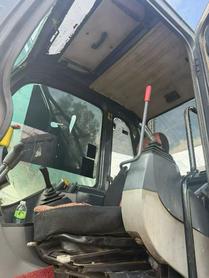 Buy Kobelco SK260 Used Excavator / 8 Buy Kobelco SK260 Used Excavator / 8