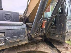 Buy XCMG XE215 Used Excavator / 2 Buy XCMG XE215 Used Excavator / 2