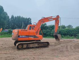 Buy Doosan DH150-7 Used Excavator / 4 Buy Doosan DH150-7 Used Excavator / 4