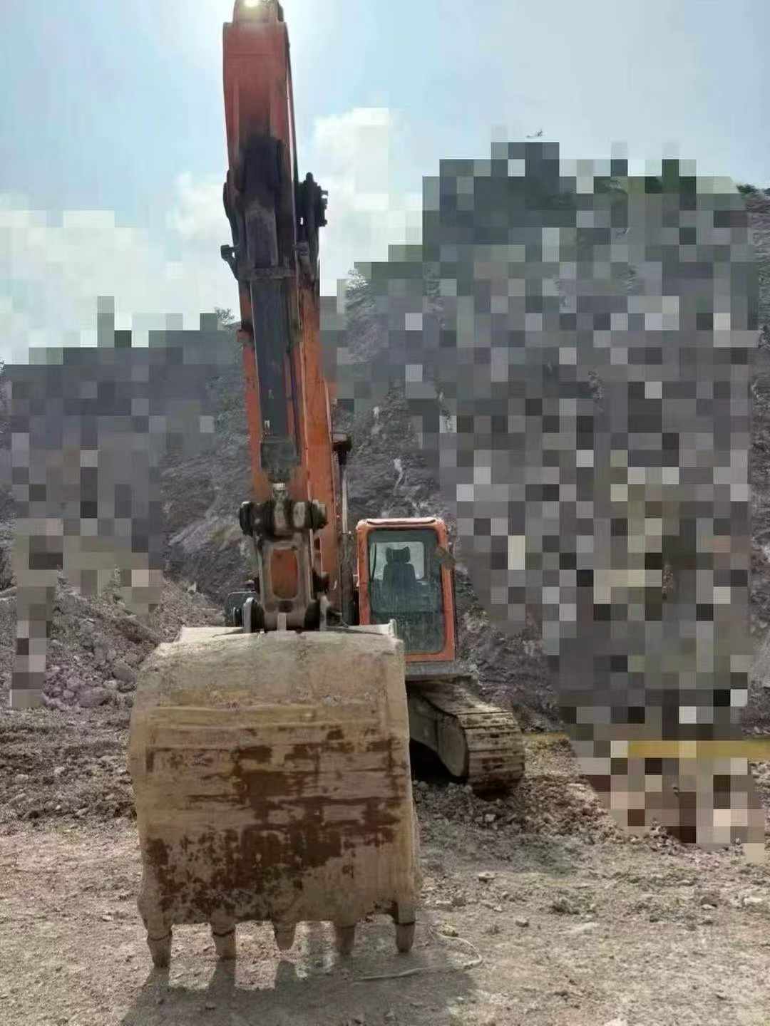 Buy Doosan DX230-9CN Used Excavator / 3 Buy Doosan DX230-9CN Used Excavator / 3