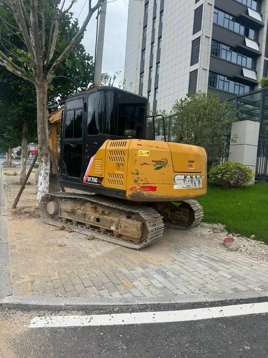 Buy Sany Used Excavator / 1