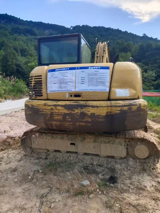 Buy Komatsu PC70-8 Used Excavator / 1