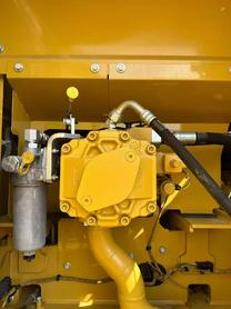 Buy Caterpillar 323 Used Excavator / 4 Buy Caterpillar 323 Used Excavator / 4