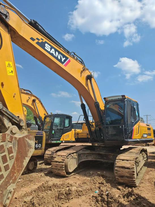 Buy Sany SY305H Used Excavator / 1
