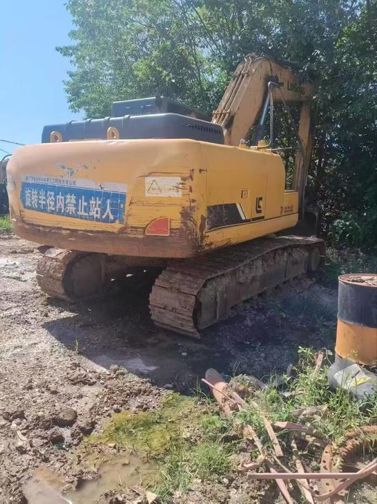 Buy XCMG XE200 Used Excavator / 1