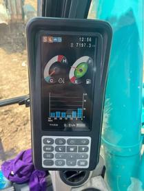 Buy Kobelco SK200-10 Used Excavator / 3 Buy Kobelco SK200-10 Used Excavator / 3