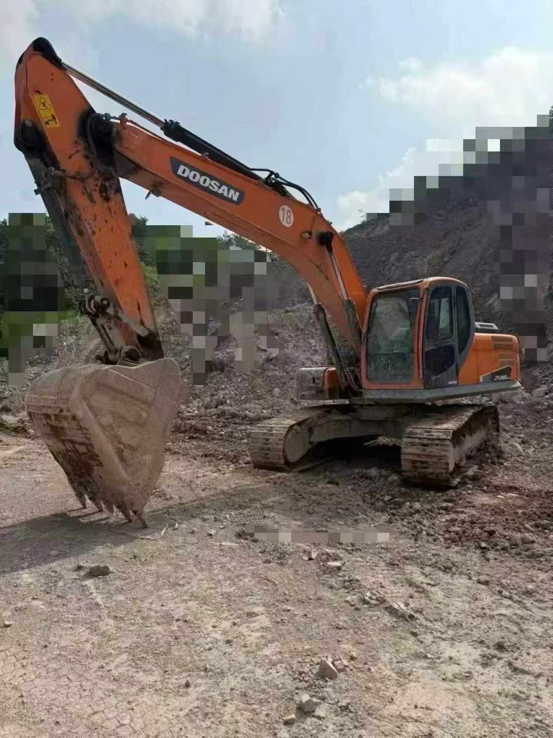 Buy Doosan DX230-9CN Used Excavator / 4 Buy Doosan DX230-9CN Used Excavator / 4