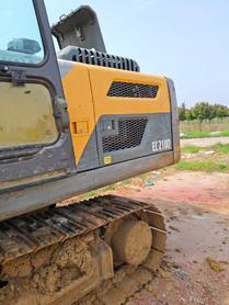 Buy Volvo EC210B Used Excavator / 3 Buy Volvo EC210B Used Excavator / 3