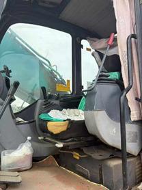 Buy Kobelco SK200-2 Used Excavator / 6 Buy Kobelco SK200-2 Used Excavator / 6