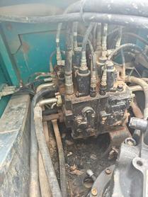 Buy Kobelco SK200 Used Excavator / 7 Buy Kobelco SK200 Used Excavator / 7