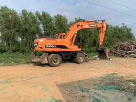 Buy Doosan DH210W-7 Used Excavator / 3 Buy Doosan DH210W-7 Used Excavator / 3
