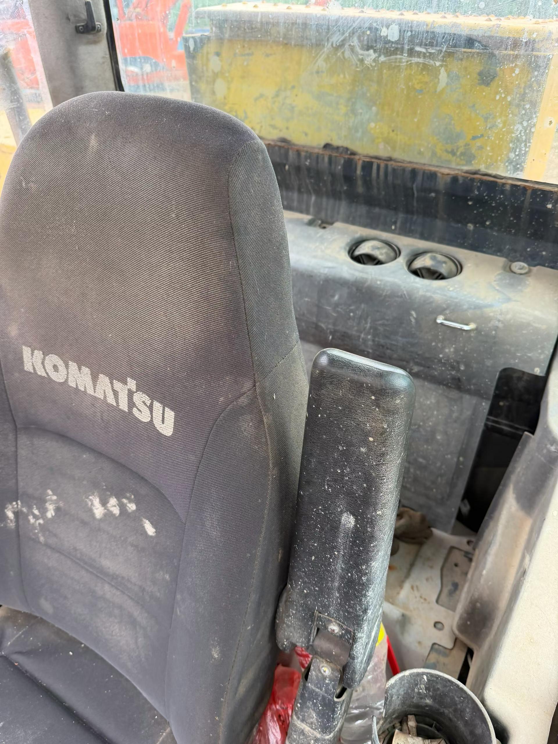 Buy Komatsu PC70 Used Excavator / 7 Buy Komatsu PC70 Used Excavator / 7