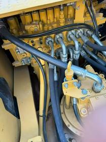 Buy Caterpillar 330B Used Excavator / 6 Buy Caterpillar 330B Used Excavator / 6