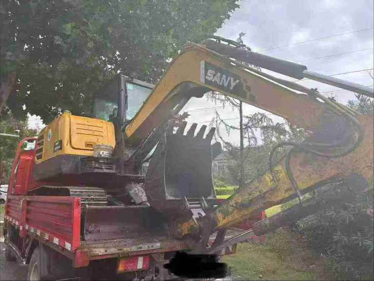 Buy Sany SY55 Used Excavator / 1