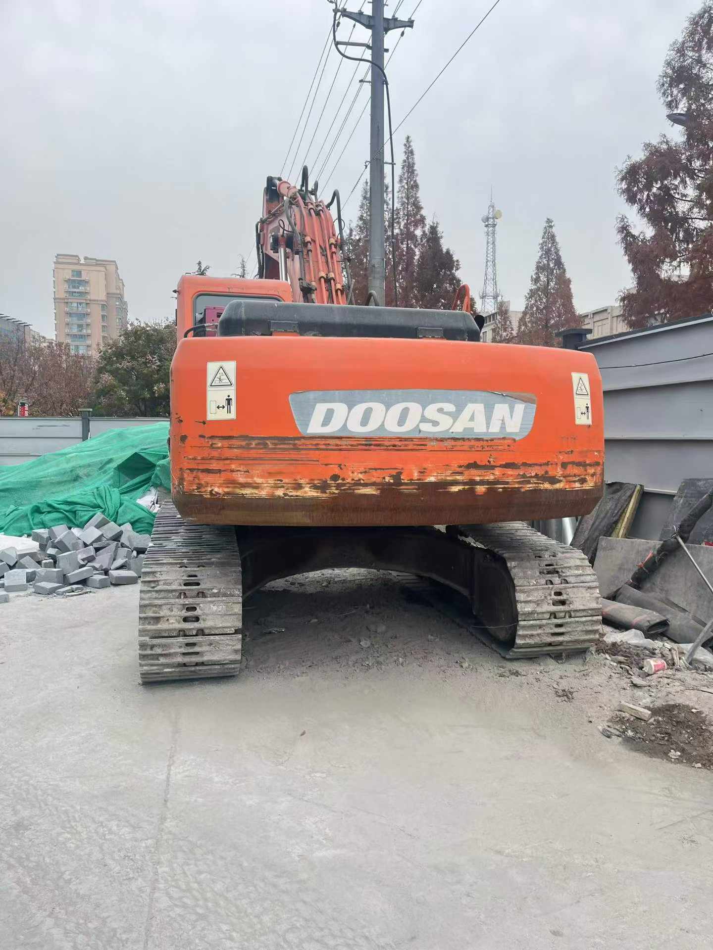 Buy Doosan S225 Used Excavator / 1