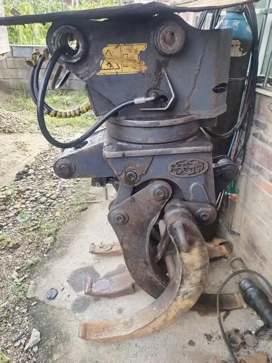 Buy Sany Used Excavator / 1