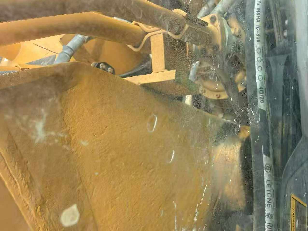 Buy Sany SY200C Used Excavator / 4 Buy Sany SY200C Used Excavator / 4