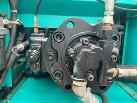 Buy Kobelco SK200-10 Used Excavator / 6 Buy Kobelco SK200-10 Used Excavator / 6
