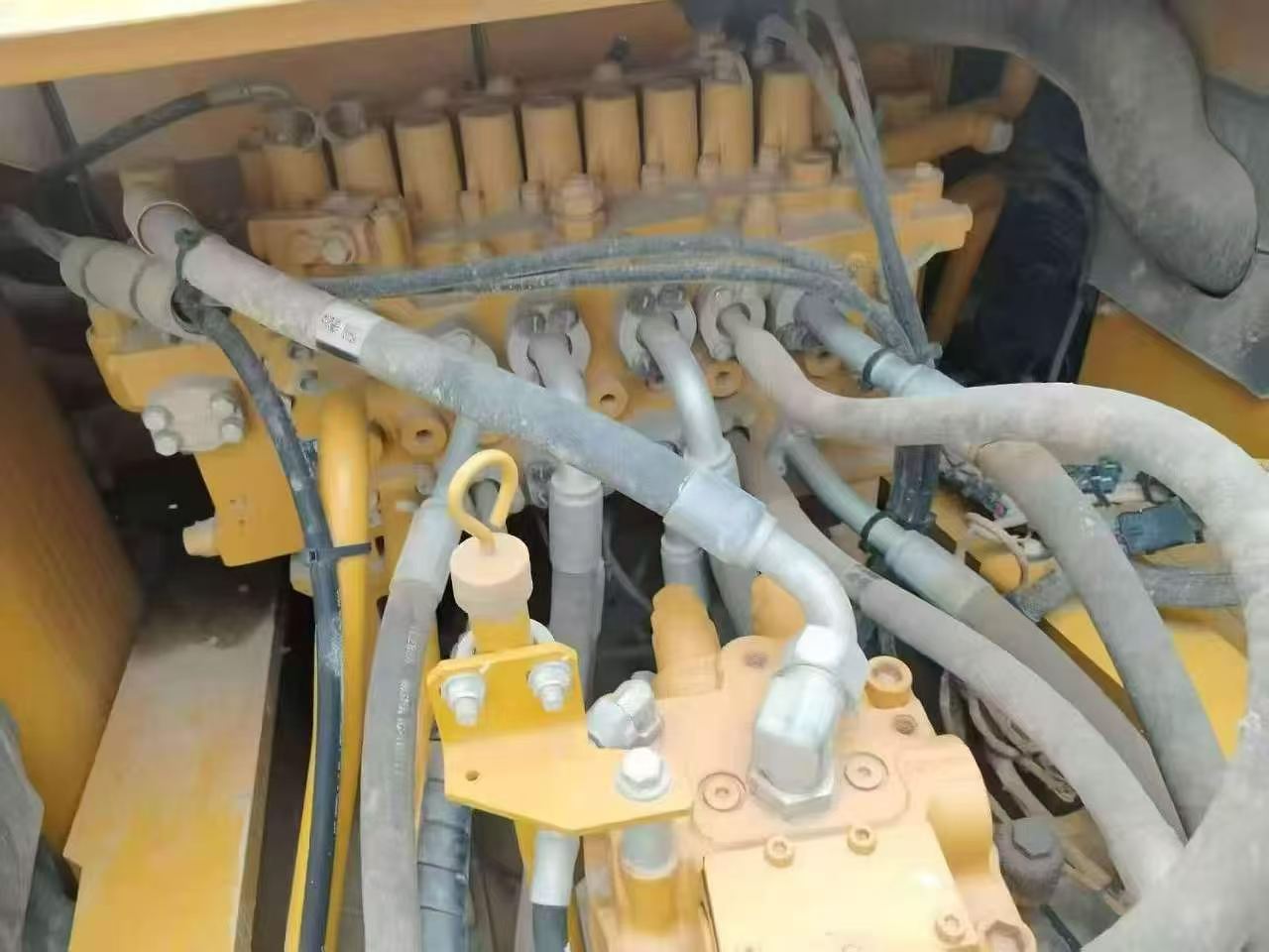 Buy Caterpillar CAT333 Used Excavator / 3 Buy Caterpillar CAT333 Used Excavator / 3