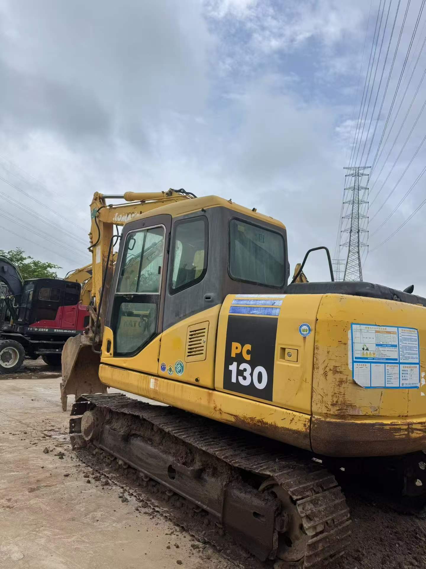 Buy Komatsu PC110-7 Used Excavator / 6 Buy Komatsu PC110-7 Used Excavator / 6