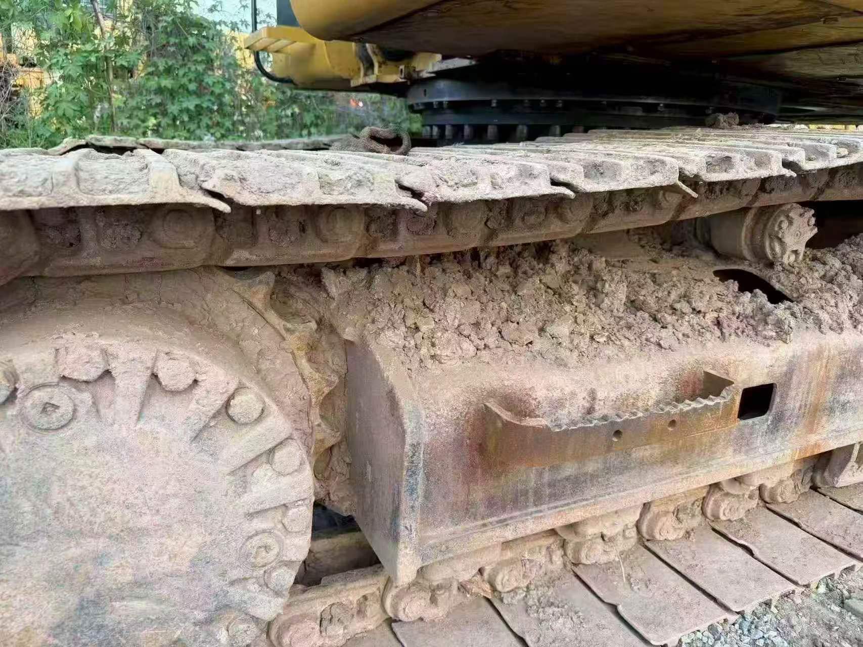 Buy Caterpillar 320A Used Excavator / 8 Buy Caterpillar 320A Used Excavator / 8