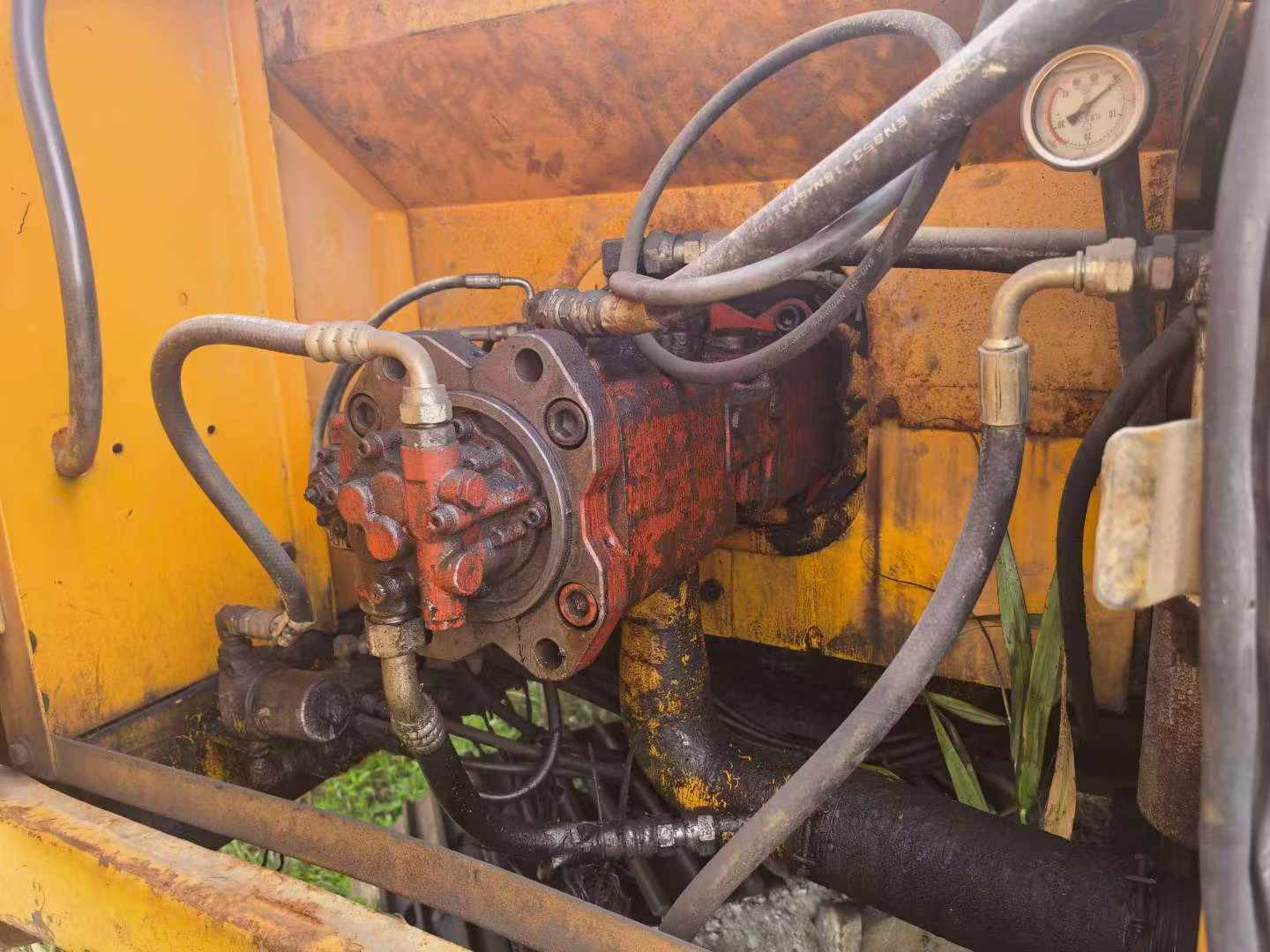Buy Hyundai R225-7 Used Excavator / 7 Buy Hyundai R225-7 Used Excavator / 7