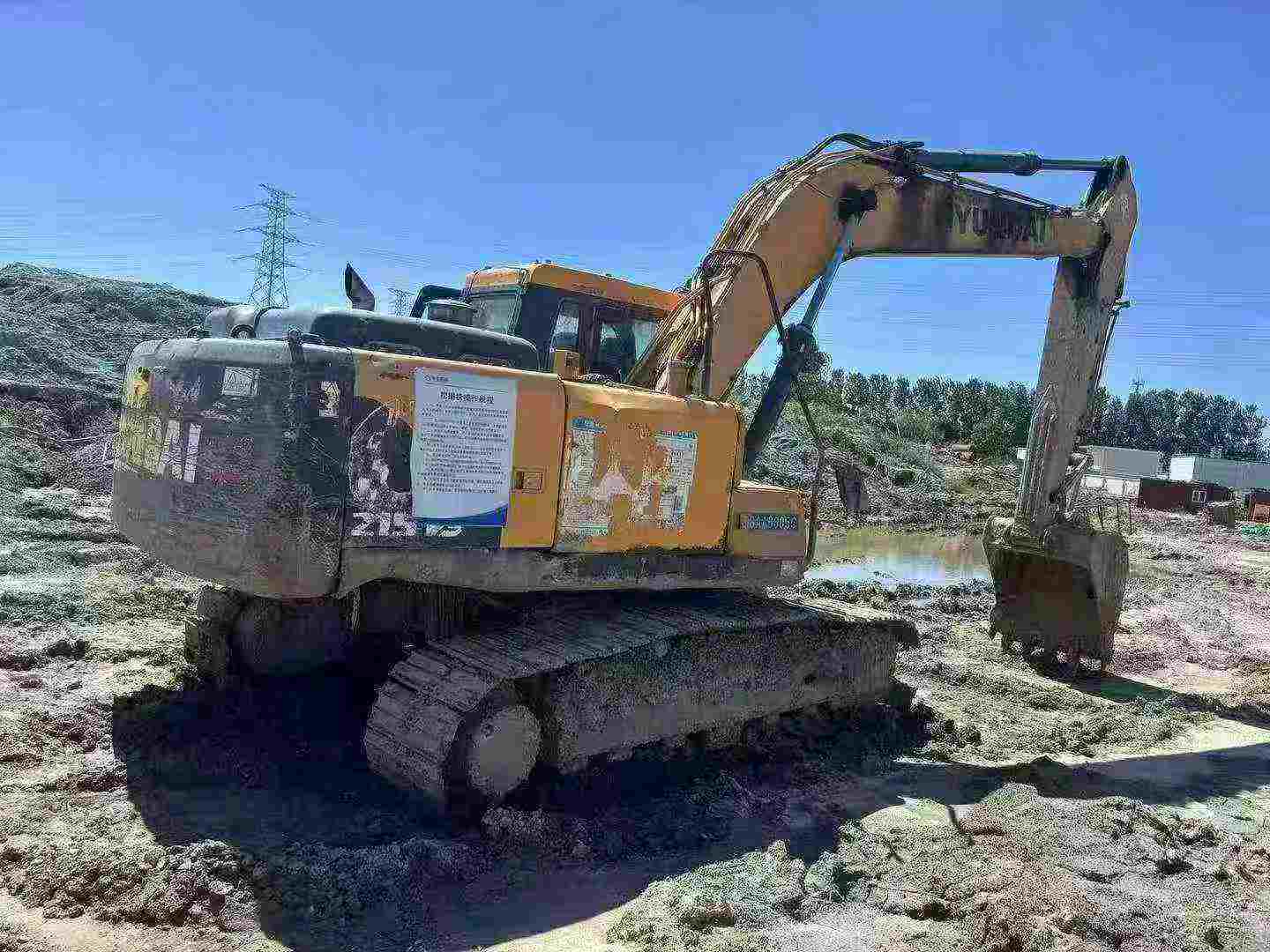 Buy Hyundai R215VS Used Excavator / 3 Buy Hyundai R215VS Used Excavator / 3