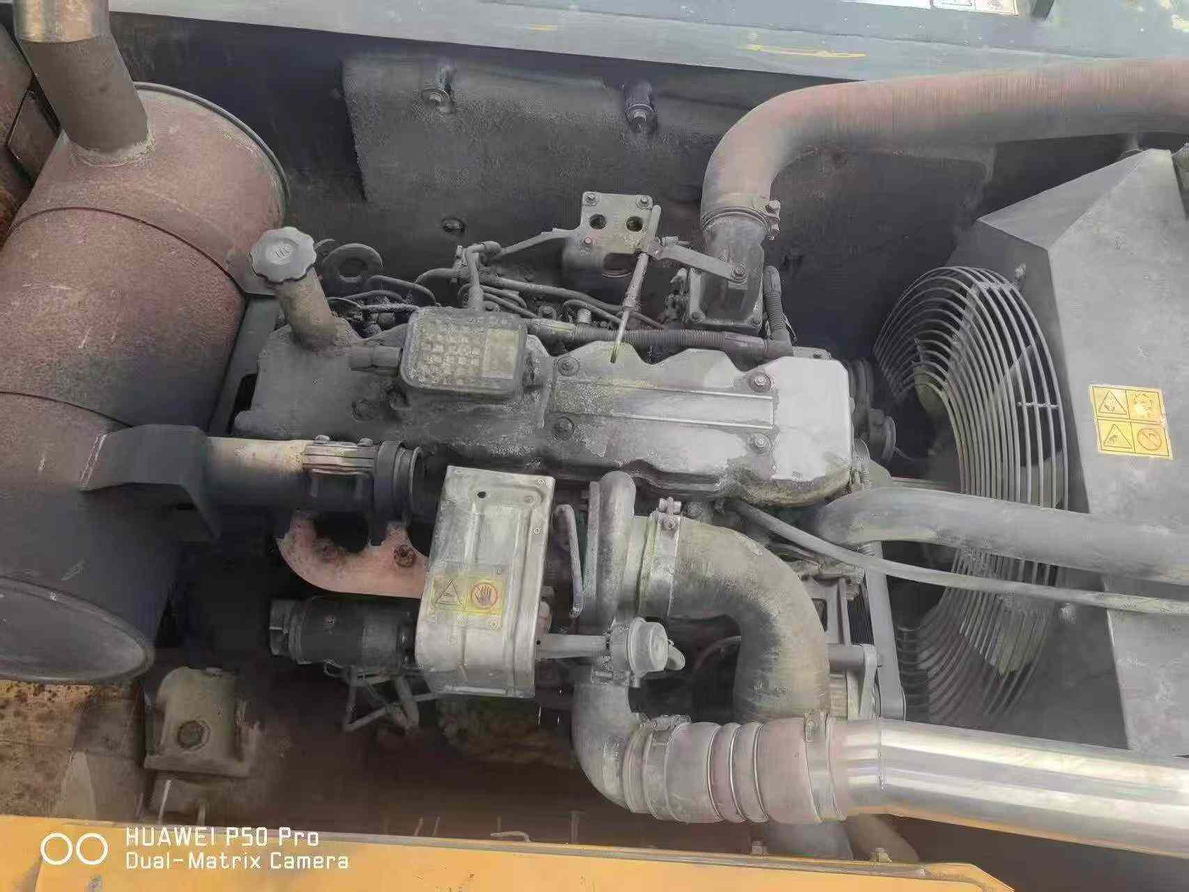 Buy Hyundai R275LVS Used Excavator / 4 Buy Hyundai R275LVS Used Excavator / 4