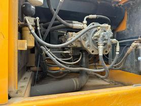 Buy Kato Used Excavator / 9 Buy Kato Used Excavator / 9
