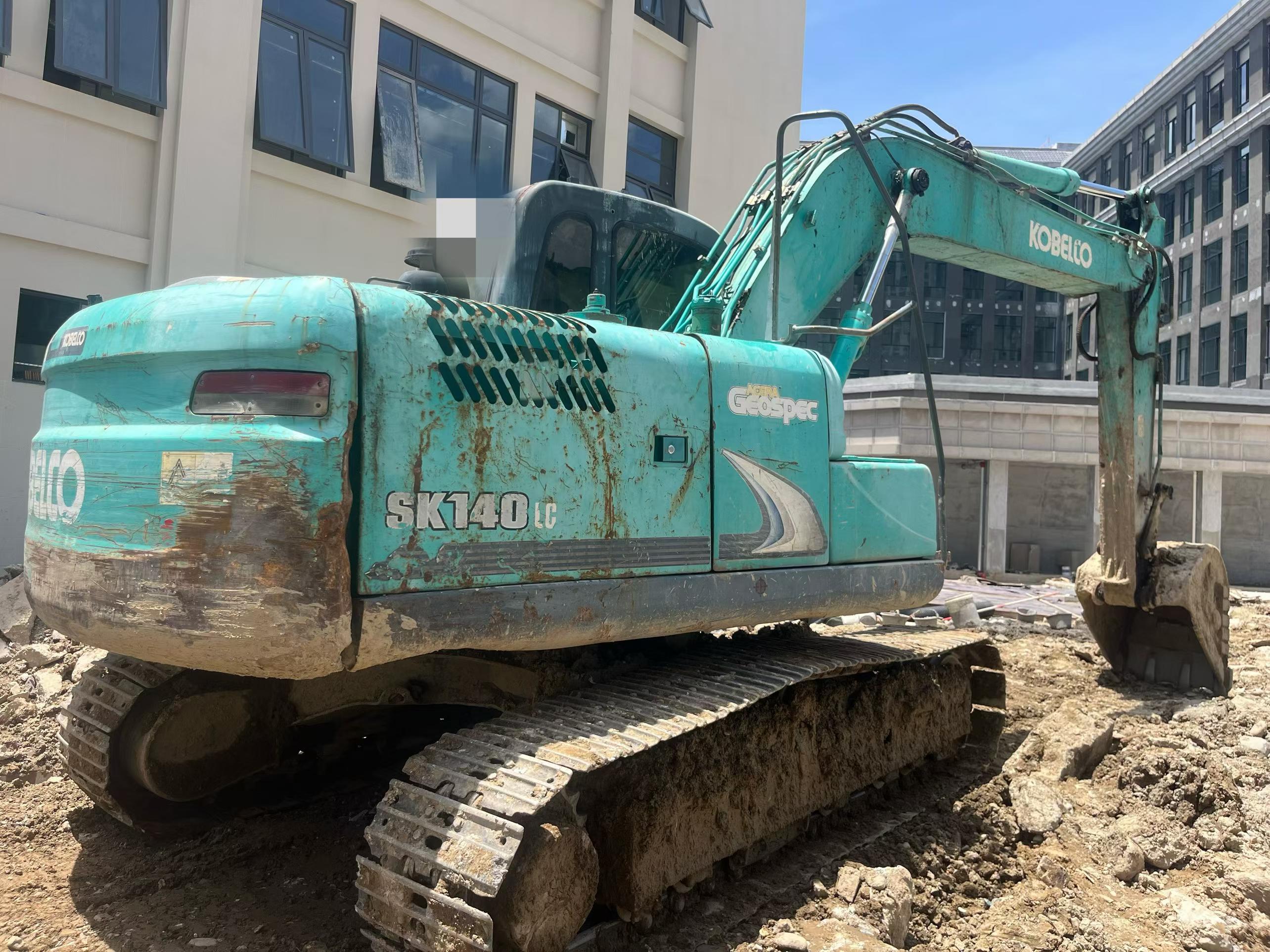 Buy Kobelco SK140 Used Excavator / 1