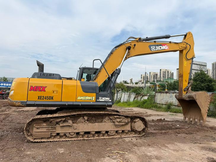 Buy XCMG Used Excavator / 1