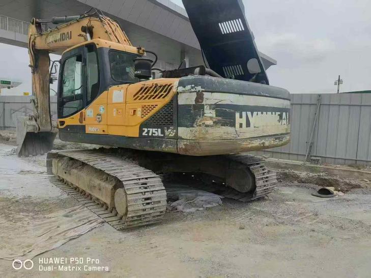 Buy Hyundai R275LVS Used Excavator / 1