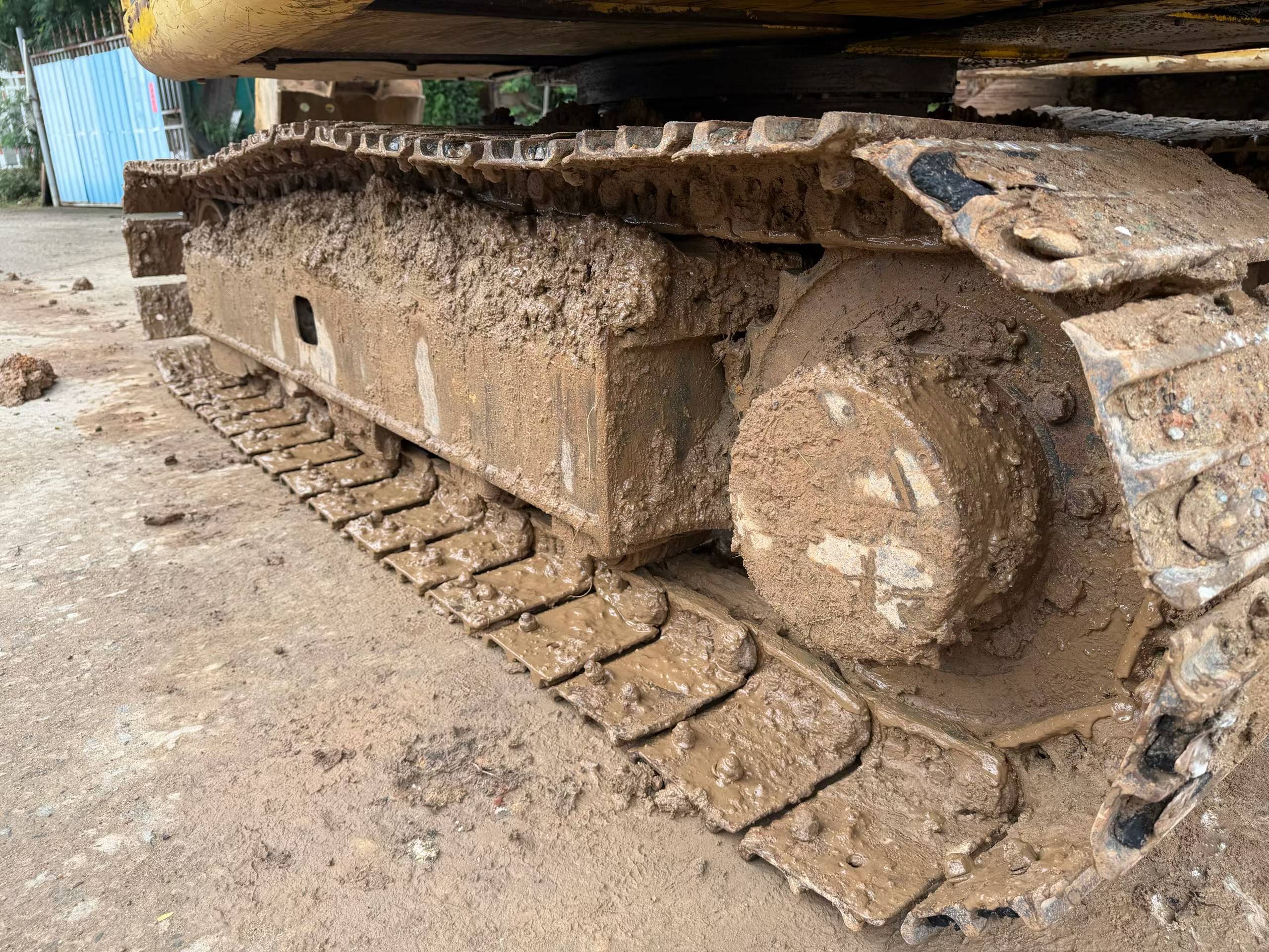 Buy Komatsu PC60-7C Used Excavator / 9 Buy Komatsu PC60-7C Used Excavator / 9