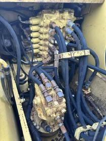 Buy Komatsu PC120-6 Used Excavator / 5 Buy Komatsu PC120-6 Used Excavator / 5