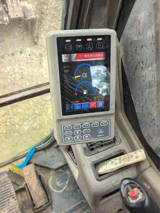 Buy Caterpillar 324D Used Excavator / 1