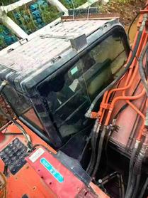 Buy Hitachi EX210 Used Excavator / 3 Buy Hitachi EX210 Used Excavator / 3