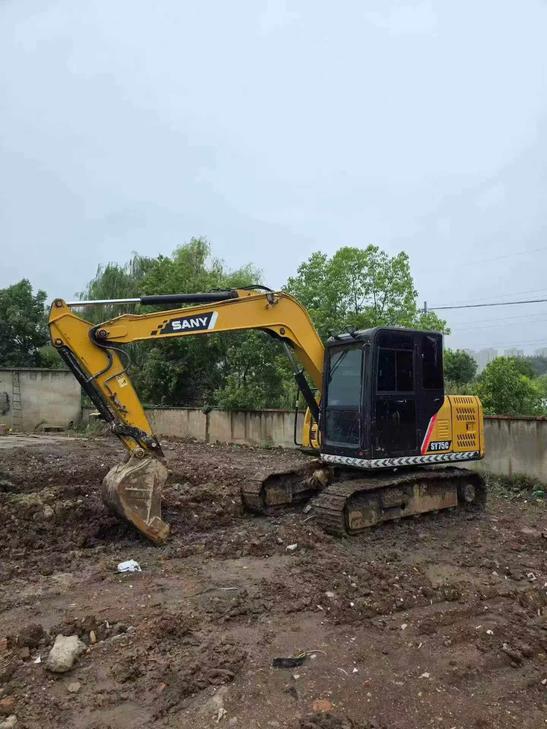 Buy Sany Used Excavator / 1