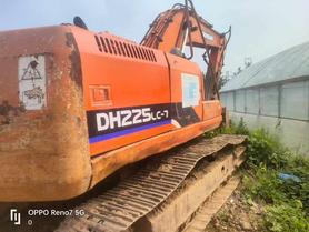 Buy Doosan DH225-7 Used Excavator / 3 Buy Doosan DH225-7 Used Excavator / 3