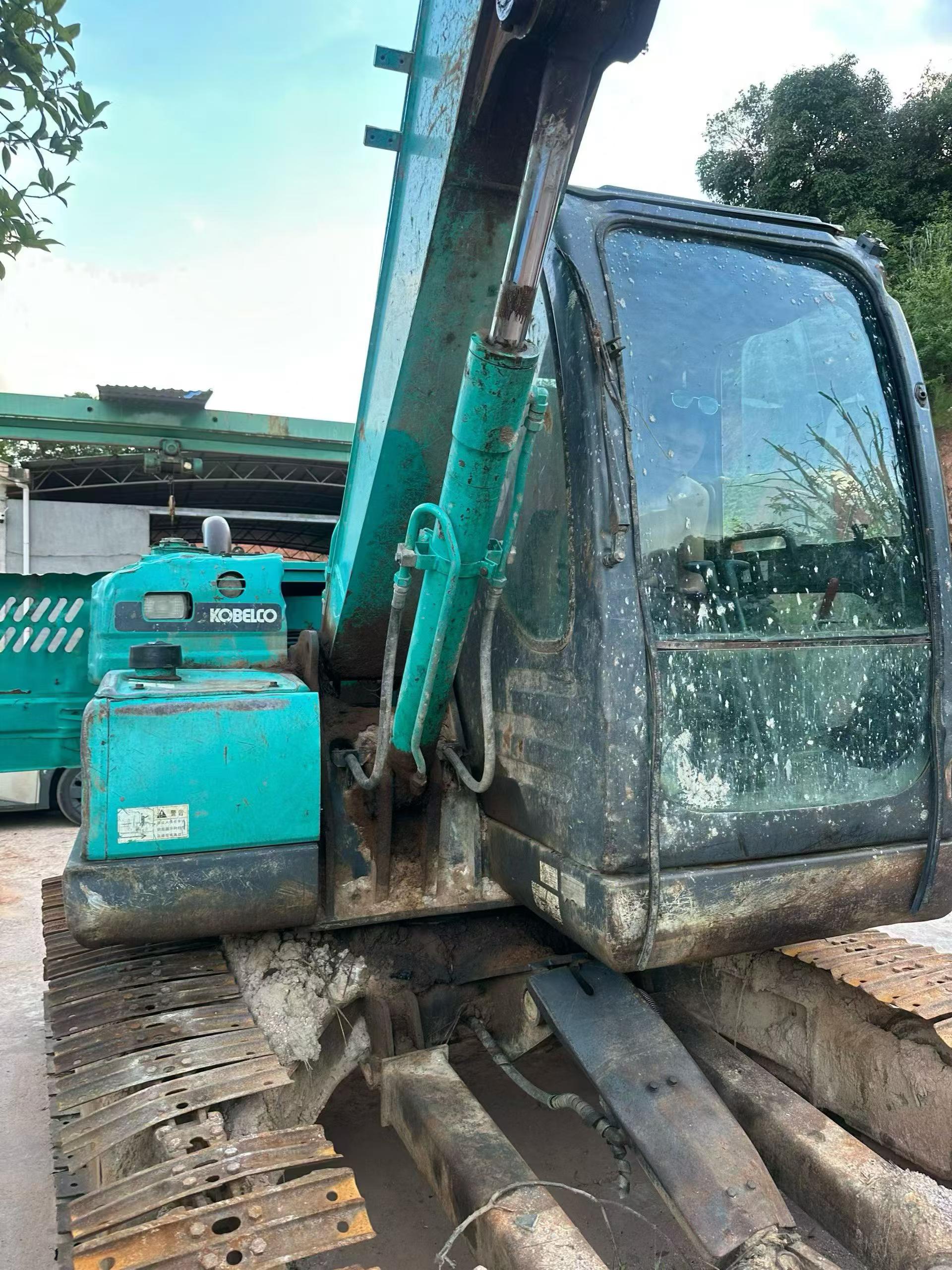 Buy Kobelco SK75 Used Excavator / 4 Buy Kobelco SK75 Used Excavator / 4