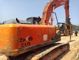 Buy Hitachi ZH200-5A Used Excavator / 3 Buy Hitachi ZH200-5A Used Excavator / 3