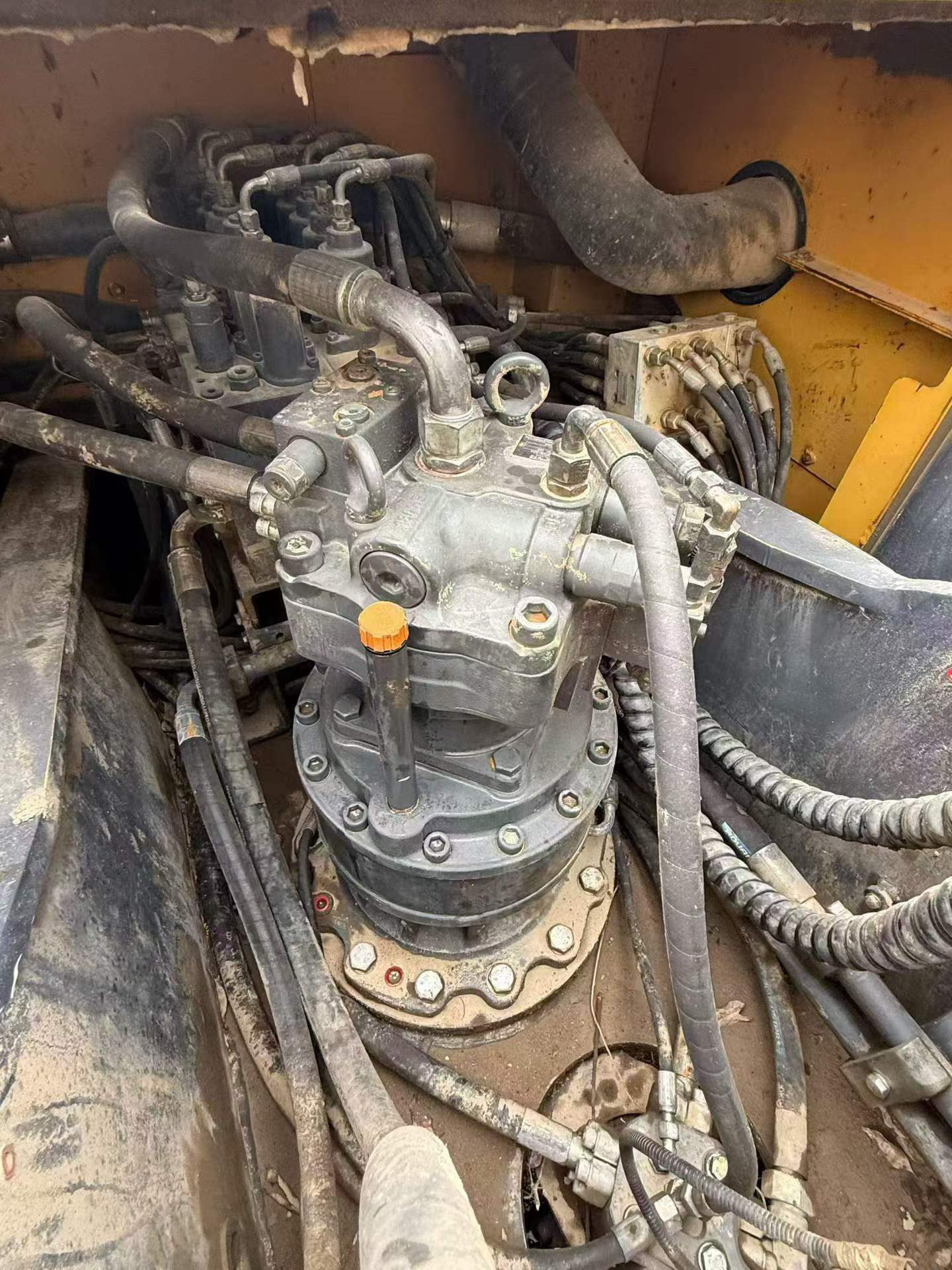 Buy XCMG Used Excavator / 3 Buy XCMG Used Excavator / 3