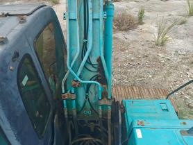 Buy Kobelco SK200 Used Excavator / 3 Buy Kobelco SK200 Used Excavator / 3