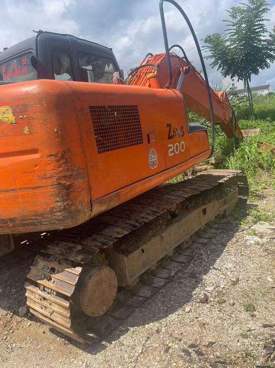 Buy Hitachi EX120-6 Used Excavator / 1