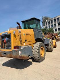 Buy Lonking LG833 Used Loader / 2 Buy Lonking LG833 Used Loader / 2