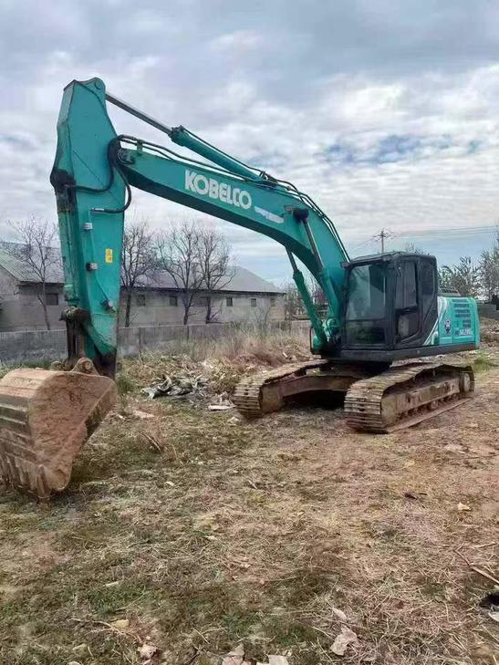 Buy Kobelco SK210 Used Excavator / 1